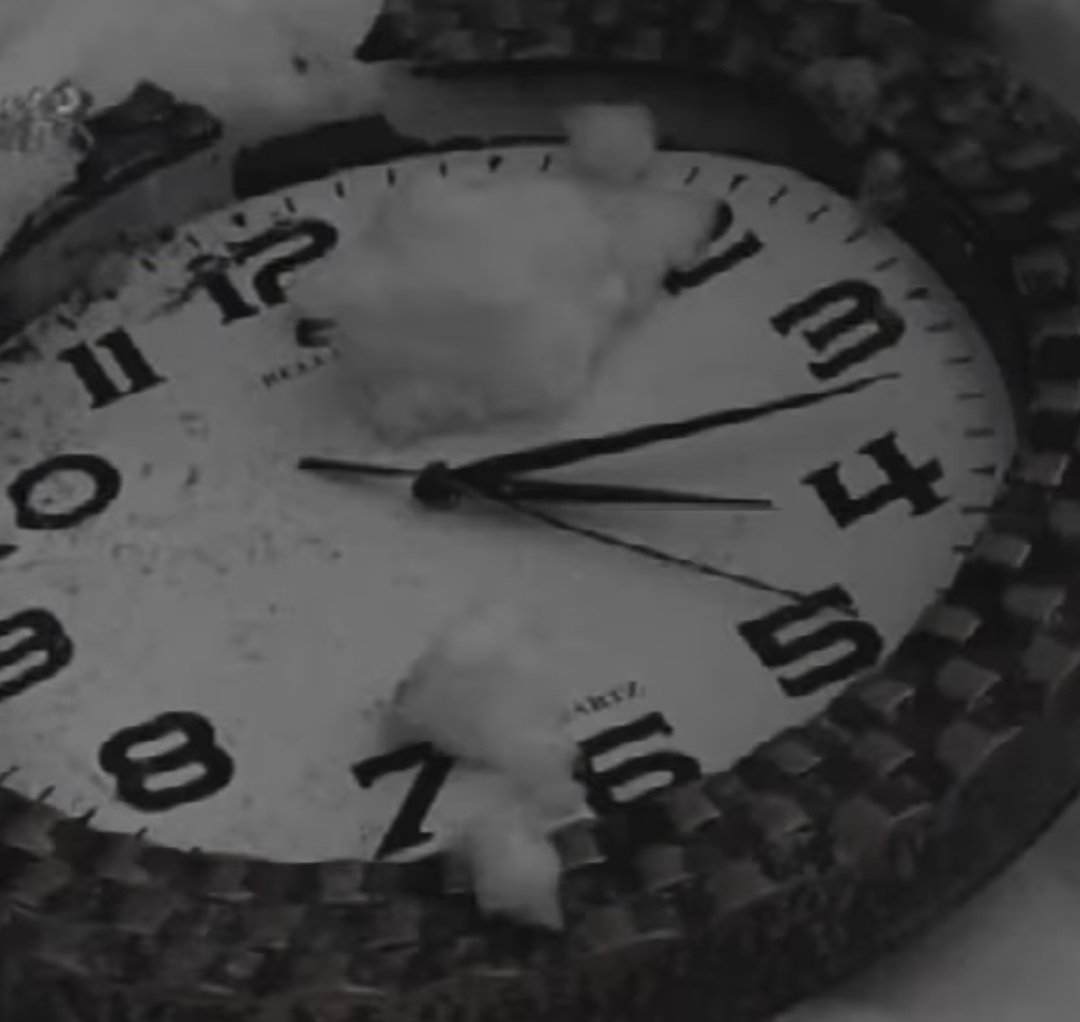 dindjarinn's tweet photo. A clock was found under rubble which is broken and stopped when earthquake occurred.
4.17
Our clock is broken and stopped. 
So our heart is https://t.co/apVwX47mao