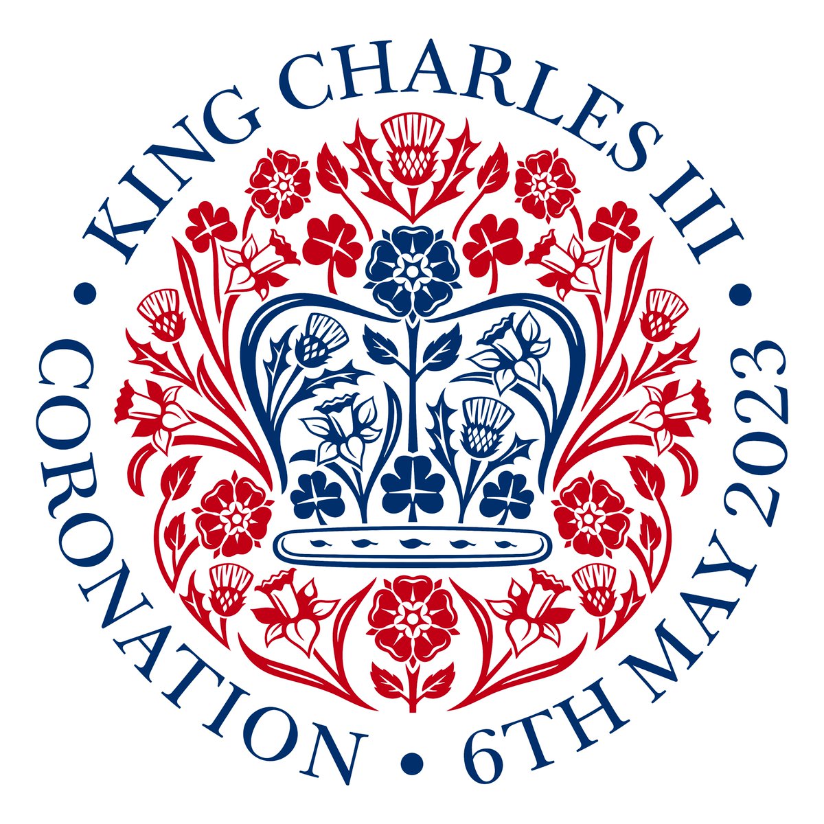チャールズ新国王の戴冠式のエンブレムが決定。
国王の自然への愛に敬意を表して、イングランドのチューダーローズ、スコットランドのアザミ、ウェールズの水仙、アイルランドのクローバーをベースにしたデザイン。
連合王国の一体性を呼びかける素晴らしいデザイン。 