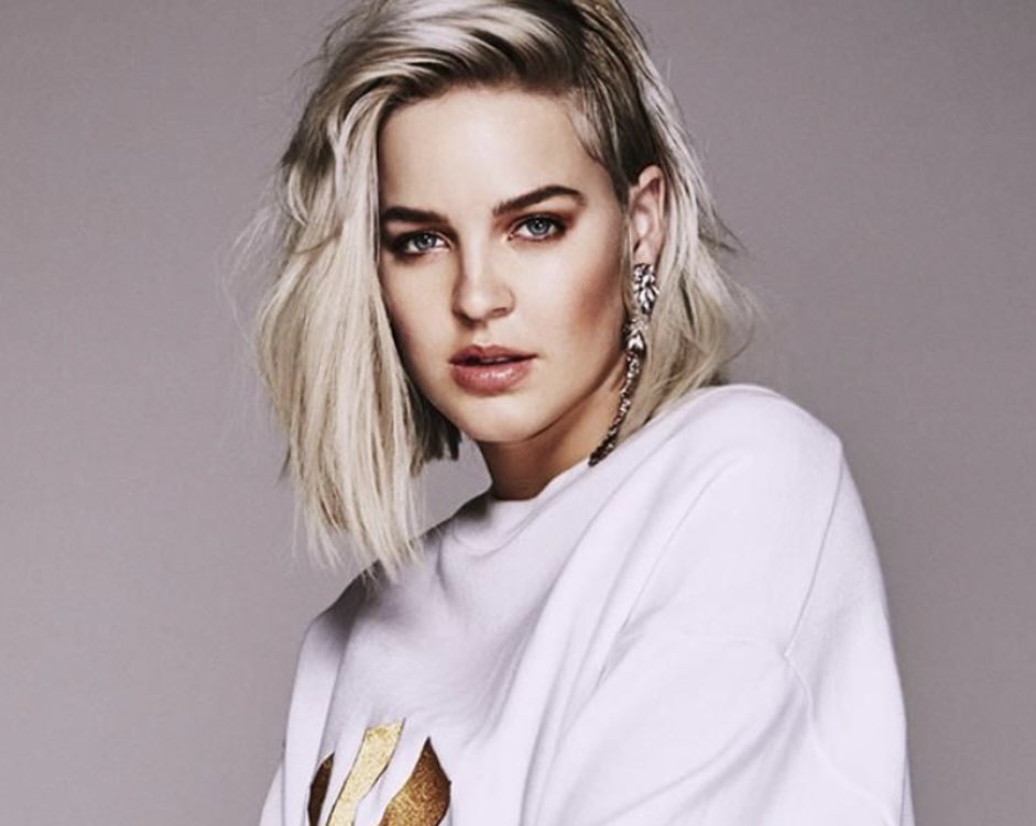 Female Artists Charts on Twitter "AnneMarie songs that exceed 500
