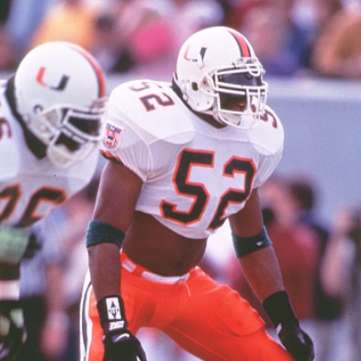 #AGTG blessed to receive an offer from the university of Miami💚🧡 <a href="/coachdhicks/">Coach Hicks</a> <a href="/alonzohighsmith/">A.Highsmith</a> <a href="/CanesFootball/">Miami Hurricanes Football</a> <a href="/Mike_Forman24/">Michael Forman</a> <a href="/coach_cristobal/">Mario Cristobal</a> 

@RivalsNick <a href="/Perroni247/">Brian Perroni</a>