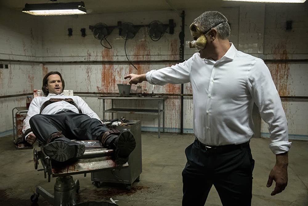 pussels68's tweet photo. Breakdown. @amynkaderali directed the hell out of a fantastic #davyperez script. It is so dark and creepy, macabre with great red herrings, the Sam and Dean we love and a tough Donna and poor Dougie Bear @MrBrendanTaylor . I loved the whole concept of monsters bidding 😱 https://t.co/55yvbvma7y