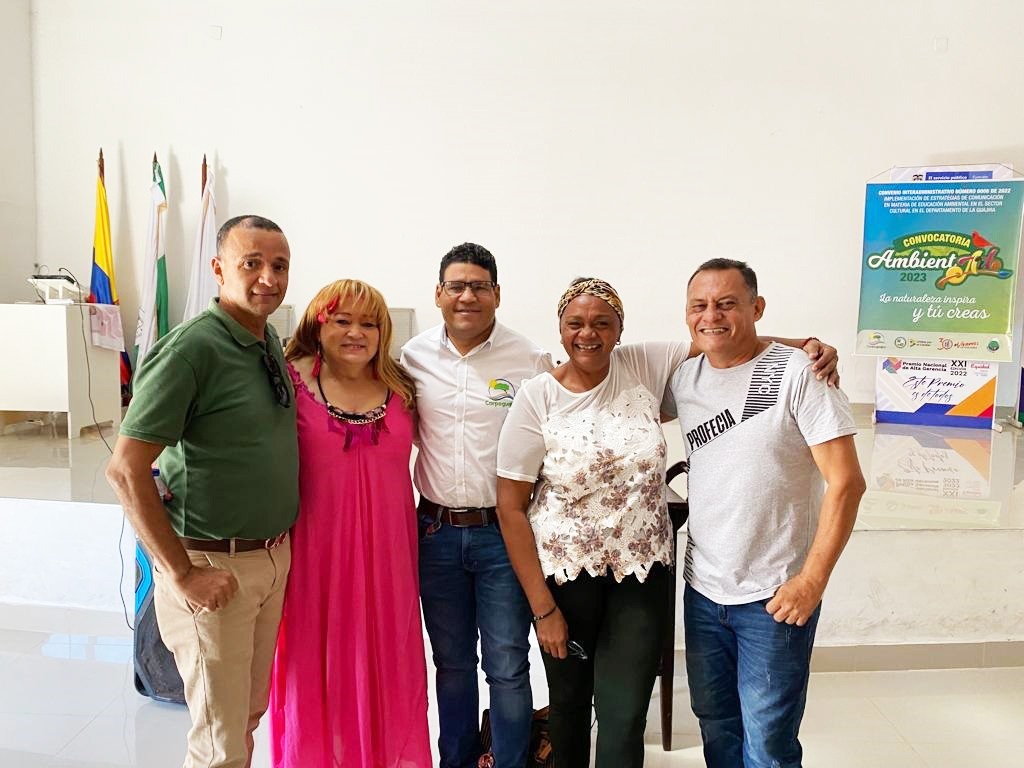 CorpoPreservar's tweet photo. Continúan la socializaciones esta vez en el municipio de Distracción, San Juan y Barrancas donde los asistentes agradecieron @FondoMixGuajira, @CORPOGUAJIRA y a PRESERVAR por la iniciativa artística. https://t.co/JbEiHYxrCf