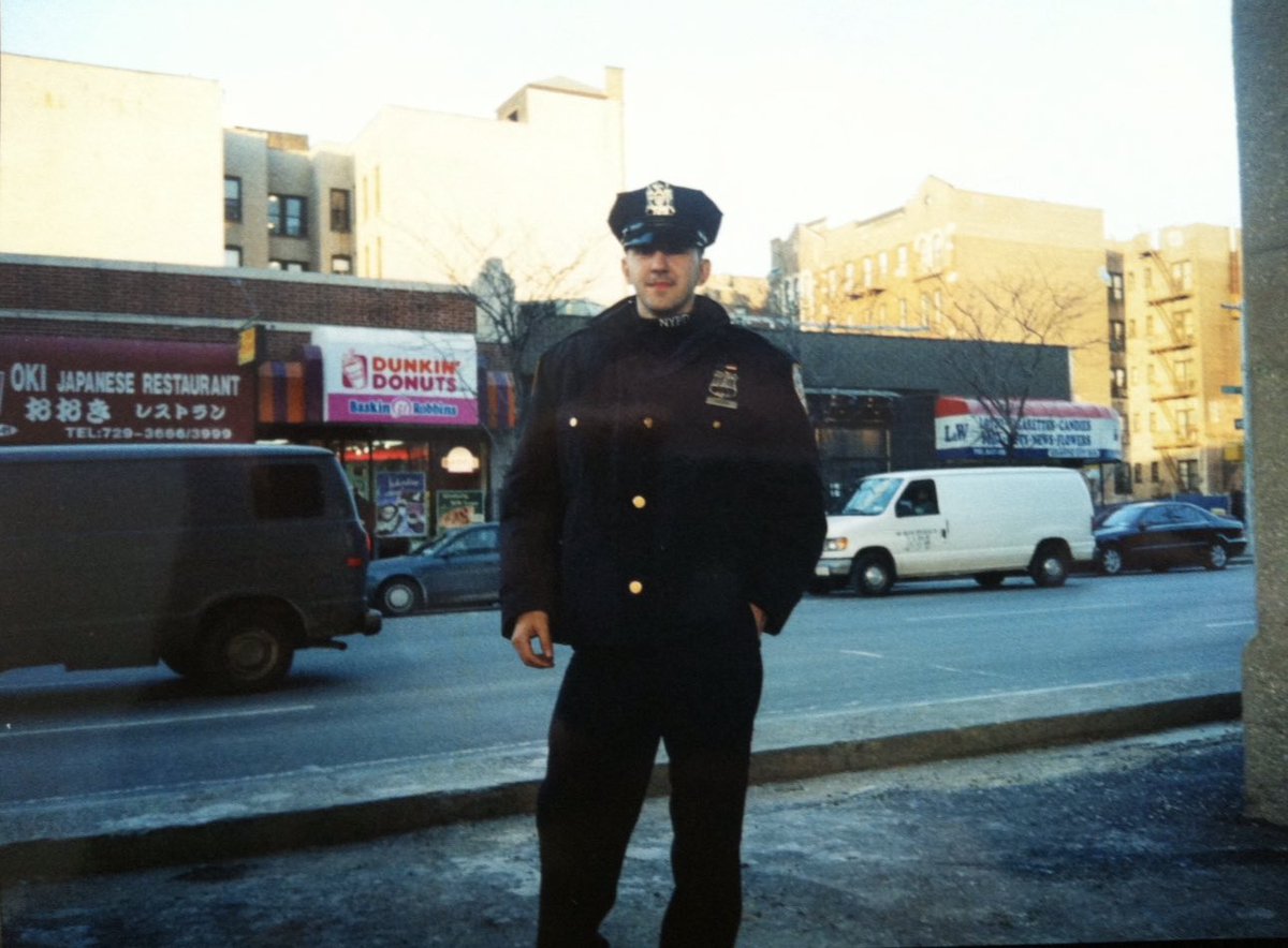 Anthraxx187's tweet photo. In 6th grade I had a teacher tell me I was going to end up in Jail. Mrs. Oster of #PS150. This is me the day I became a NYC Police Officer. Join me in sending Mrs. Oster a big F YOU! #ThinBlueLine https://t.co/nztDQXgF12
