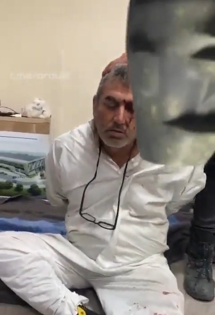 eemrahkaleli's tweet photo. Teyit ettim şahsı buldum, Hatay da kendisini AFAD yetkilisi olarak tanıtan farklı illerden gelen yaklaşık 6 tır yardımı çalan hırsız şahıs genç parti Antakya ilçe başkanı mehmet bulur #polis #depremzede #yagma #suriyeliistemiyoruz #baraj #afad #hatay #antakya #ahbap https://t.co/1X25iGVrqq