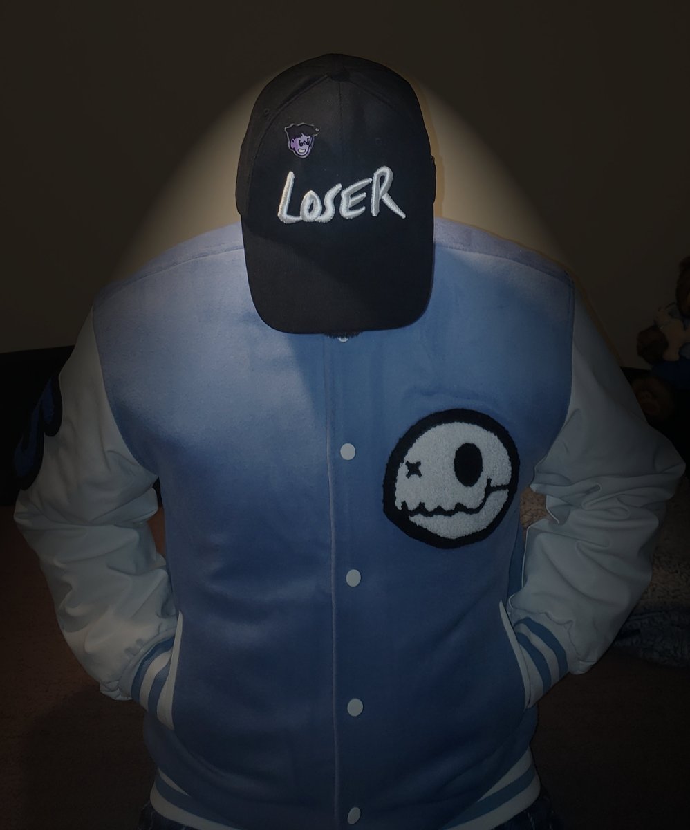 Shout out to @LongLostNFT for this 🔥 varsity jacket and @loserclubreborn for the killer hat.  Lost Loser for life! 
#NFT #LostAF #VarsityTeam #Losersclub