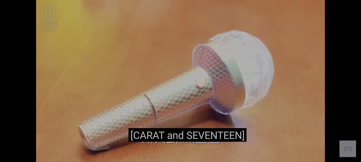 bukanasii's tweet photo. abis ini gak ada yg gak mungkin. bayangin aja, yg biasanya gua yg nyari moment mereka. ini udah real real real moment di depan mata. setelah studio woozi, gak menutup kemungkinan studio suga juga jadi tempat mereka bikin lagu. https://t.co/XxRzimTYcY