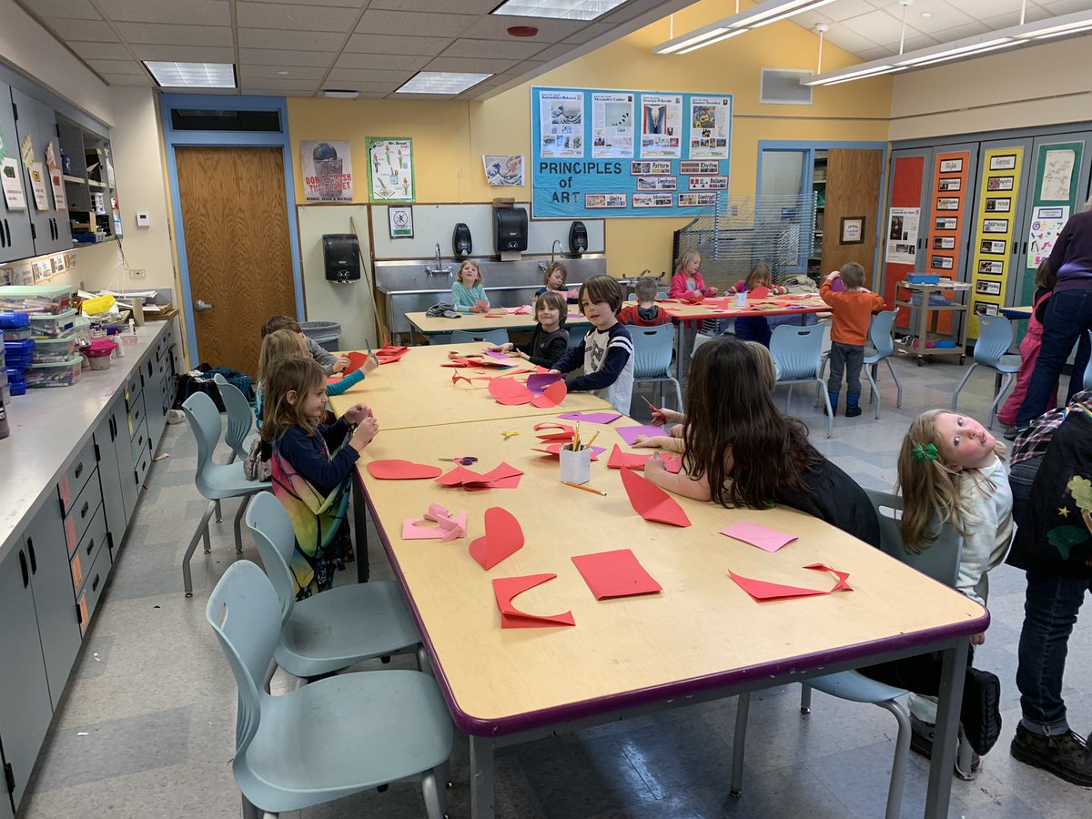 NedElementary's tweet photo. A lot of love at NES this Friday afternoon! Have a great weekend, all! @BVSDcolorado https://t.co/kfjPXDzQ4F