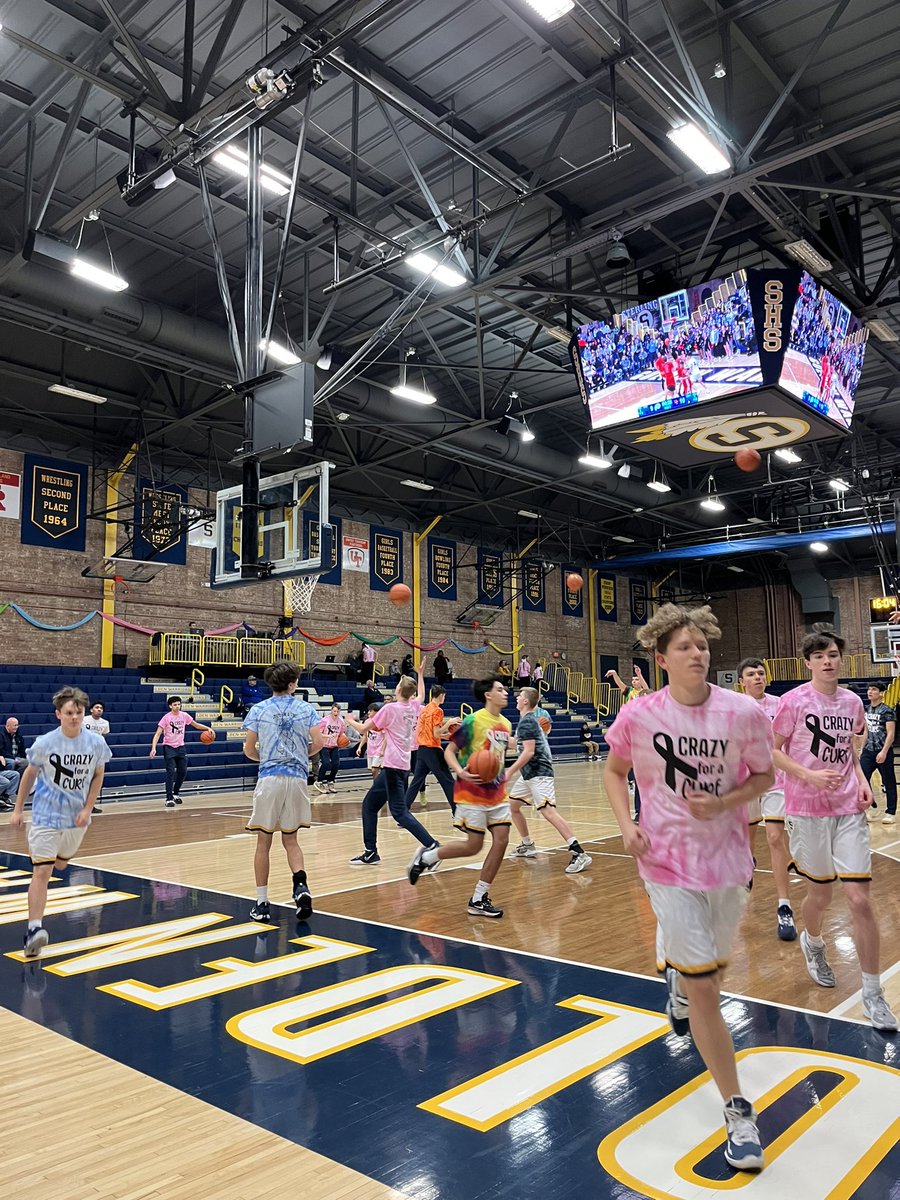 Crazy For A Cure Night ✌🏼Let’s cheer on our boys 🏀 vs Moline and help raise money for local cancer patients! 🎗️#crazyforacure