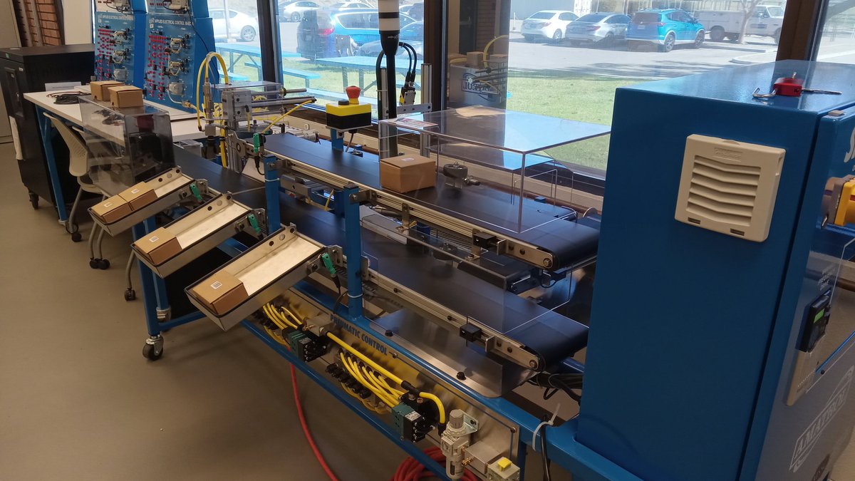 Seth Wallace tweet media