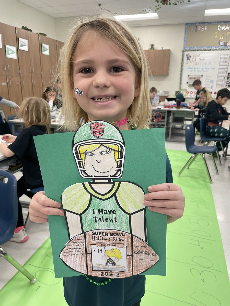 Just a bunch of grizzly bears rooting for the birds!!! <a href="/GreystoneES/">Kevin Fagan, Ed. D.</a> 🦅💚