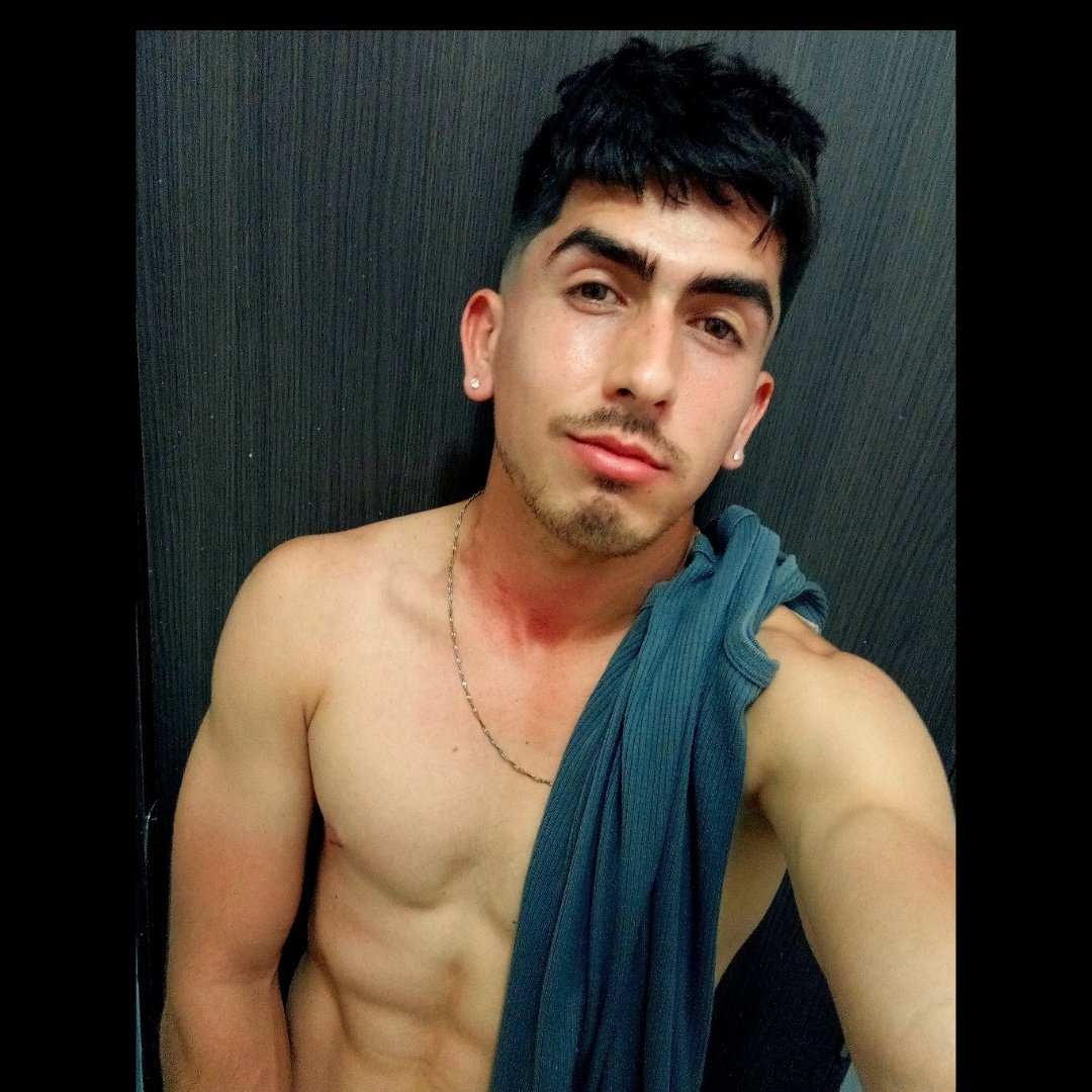 MaykoolVanegas's tweet photo. Eres tú mayor prioridad amate y valórate; Estoy muy Guapo https://t.co/eDHUvtn4r8