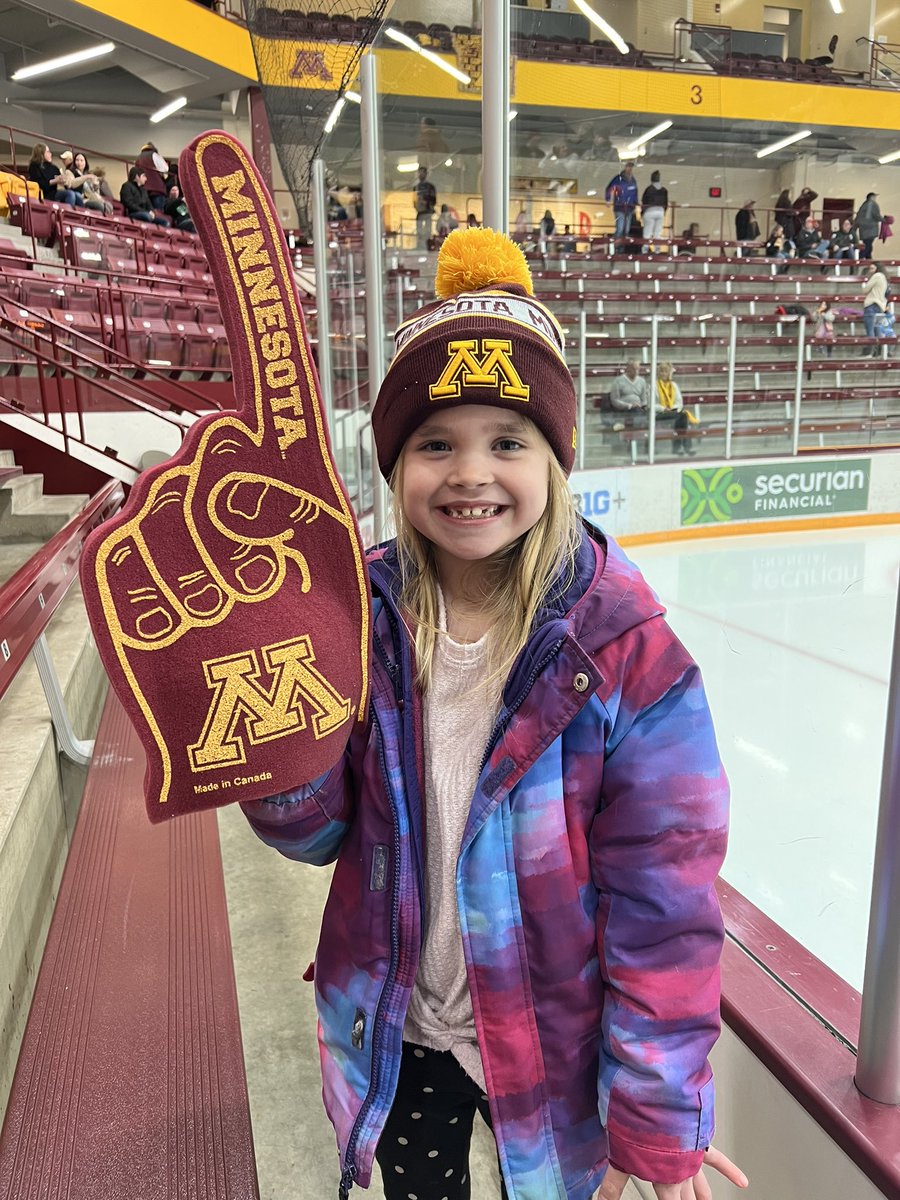 ReckingerJon's tweet photo. #Gophers https://t.co/ZX2kHpm6ur