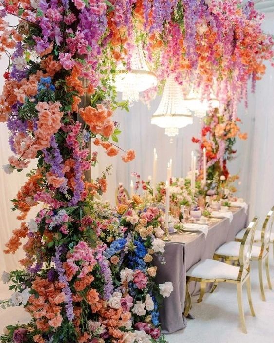 The power of color! wow!! 😍⁠
 #weddingtrends2013 #livecolorfully #brilliantweddingcolors⁠
⁠
photo credits:⁠
photo via @purewow @fusionnclusion photography @ericavernis⁠
⁠ instagr.am/p/CogEBsQOrOW/