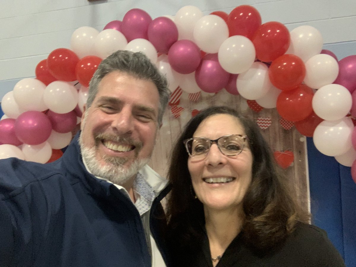Rockland_Super's tweet photo. Congratulations to the Esten PAC for putting on tonight’s Someone Special Dance. Such a great turnout! @MsmithMarilyn https://t.co/U6oJUlOL6K