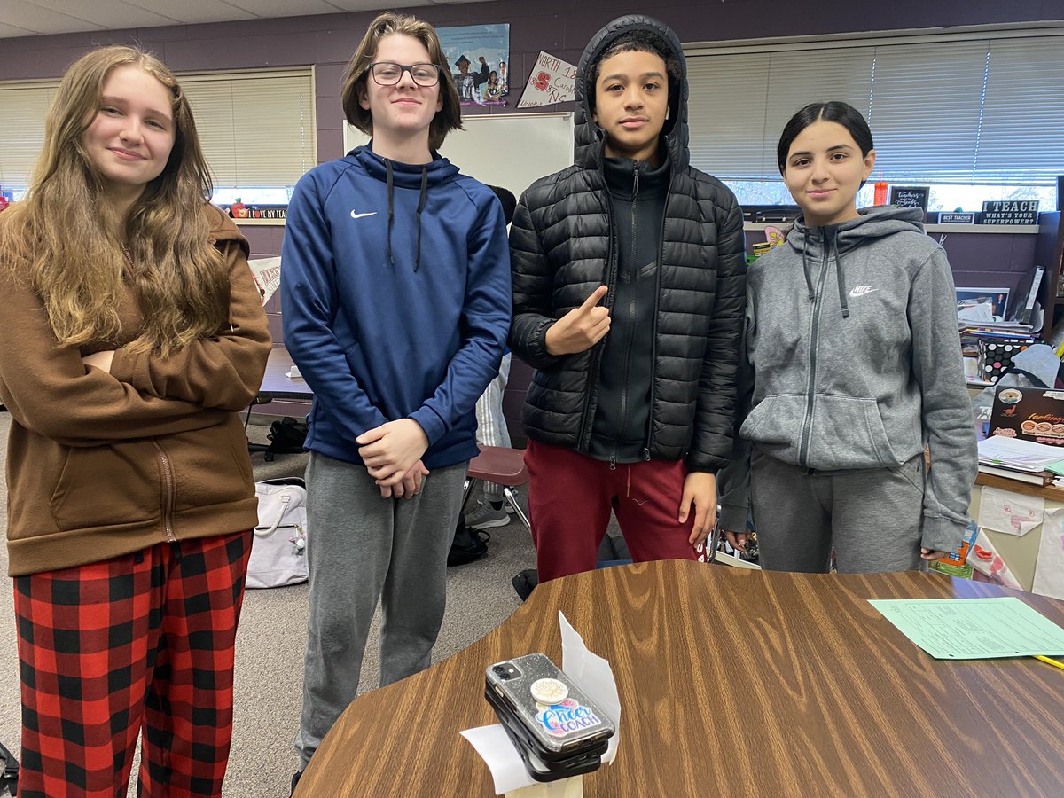 Ms. Engfer tweet media