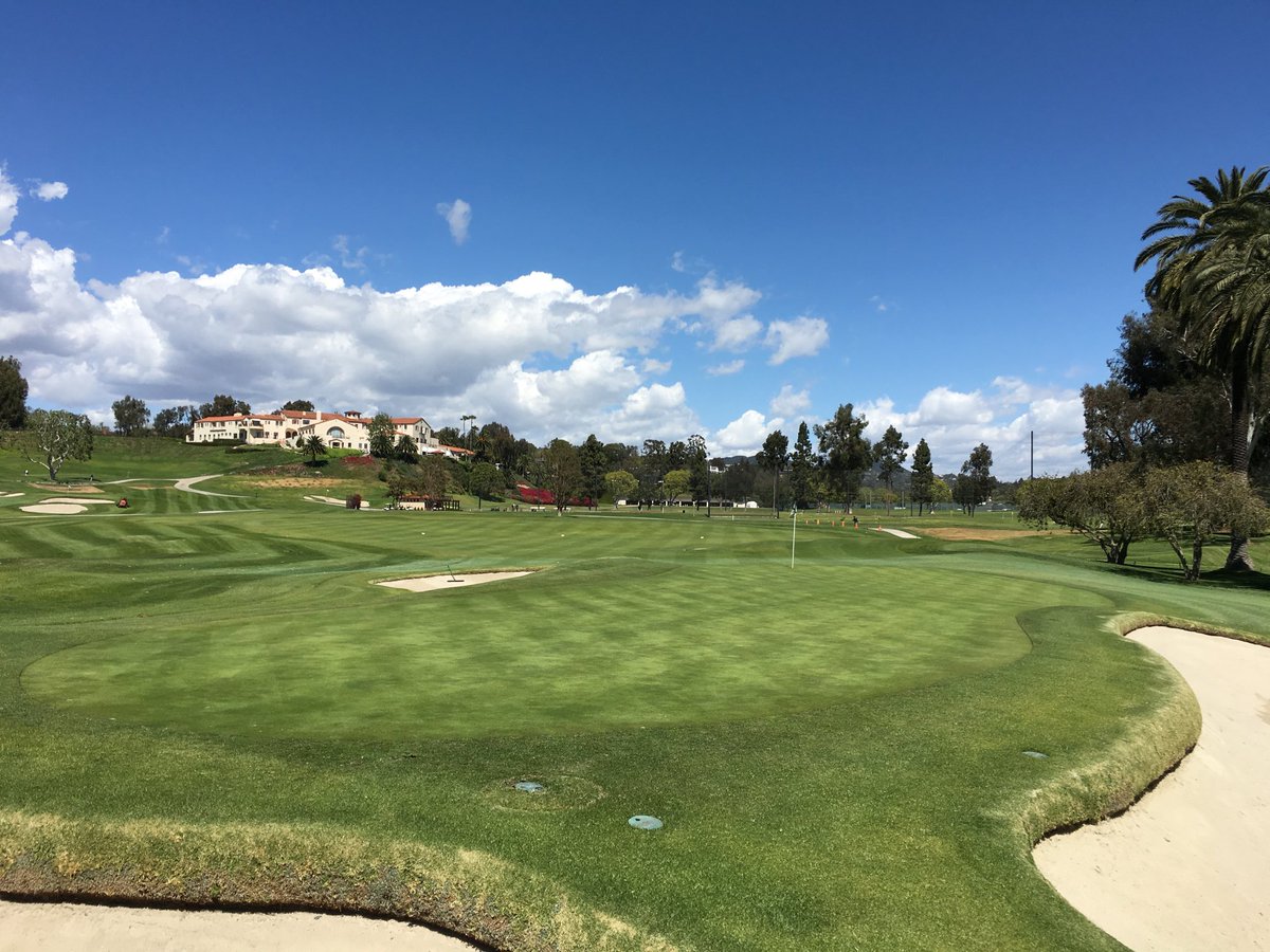 golf course enthusiast tweet media