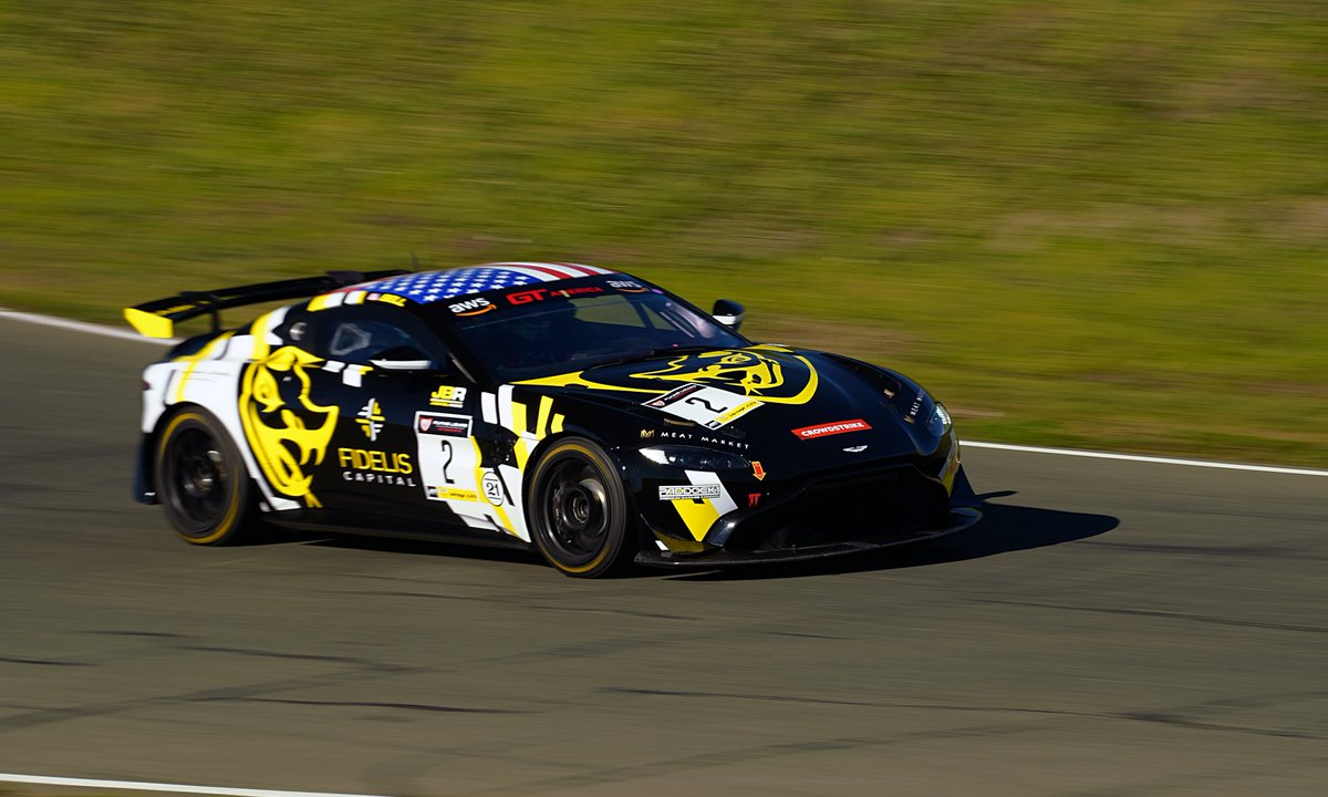 @FlyingLizard_MS @JasonBellGTS2 @RaceSonoma @gt_america_ @GPSTPETE Cars looked fast! Caught a pic of you guys out testing!