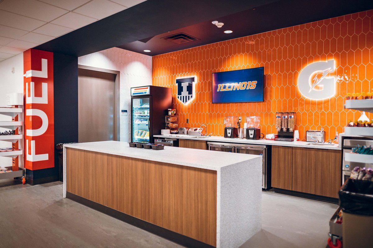 IlliniMBB's tweet photo. 𝘞𝘦𝘭𝘤𝘰𝘮𝘦 𝘵𝘰 𝘰𝘶𝘳 𝘩𝘰𝘮𝘦.

Tonight, we welcomed back alumni, donors, and friends of the program for the re-dedication of the Ubben Basketball Complex.

#Illini | #HTTO | #EveryDayGuys https://t.co/XBPGpk2gi1