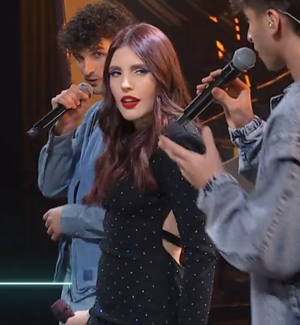 everavenn's tweet photo. vivo un sogno erotico 
#Sanremo2023 https://t.co/2gsJ6znWyg