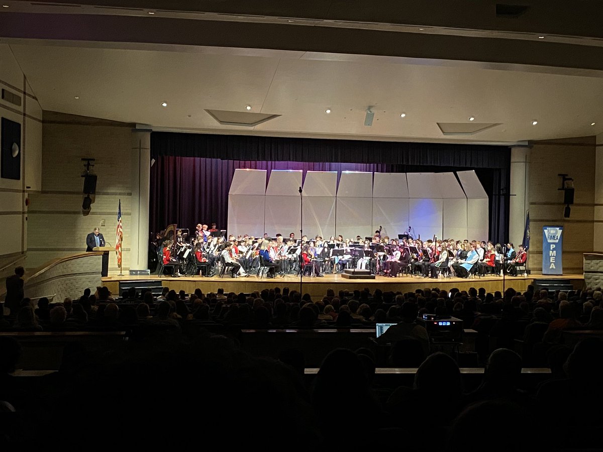 Ready to kick off an unforgettable night. Amazing how students from 44 schools can come together to play together without skipping a beat!