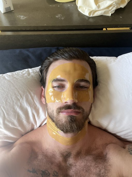 self care w a beard be like https://t.co/VDXY4RPfys