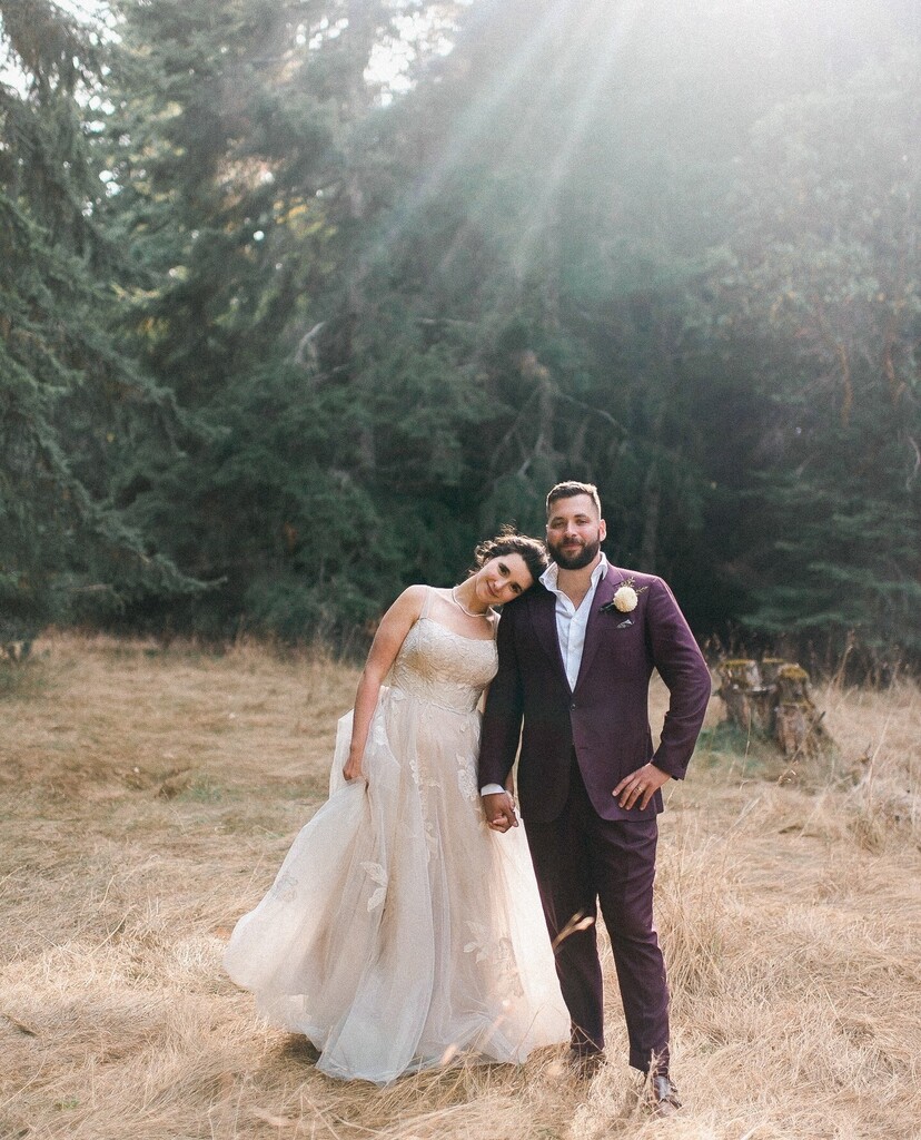 AdrienCraven's tweet photo. That late summer sunlight though! ⁠My favorite time of year in the PNW is late summer/early fall, when the grass is golden and the afternoons are warm, but the mornings are increasingly crisp and cool with the faintest scent of autumn in the air...⁠
… https://t.co/FCNXZFWCOI https://t.co/FxgYu0xjNy