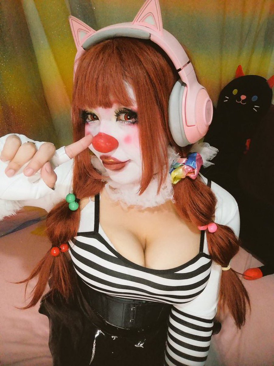 EiosRequiem's tweet photo. DM ME IF YOU LOOK LIKE THIS https://t.co/y3k6FmTj8L