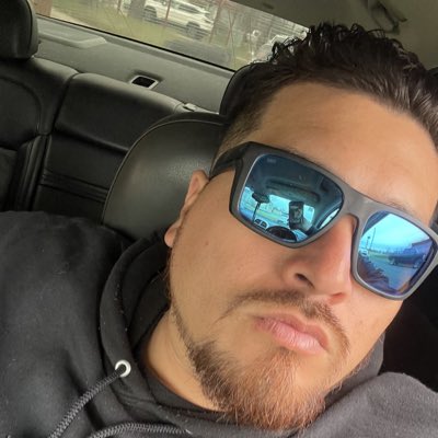 OscarDaGrouch24's tweet photo. #NewProfilePic https://t.co/785j1JVM8Q