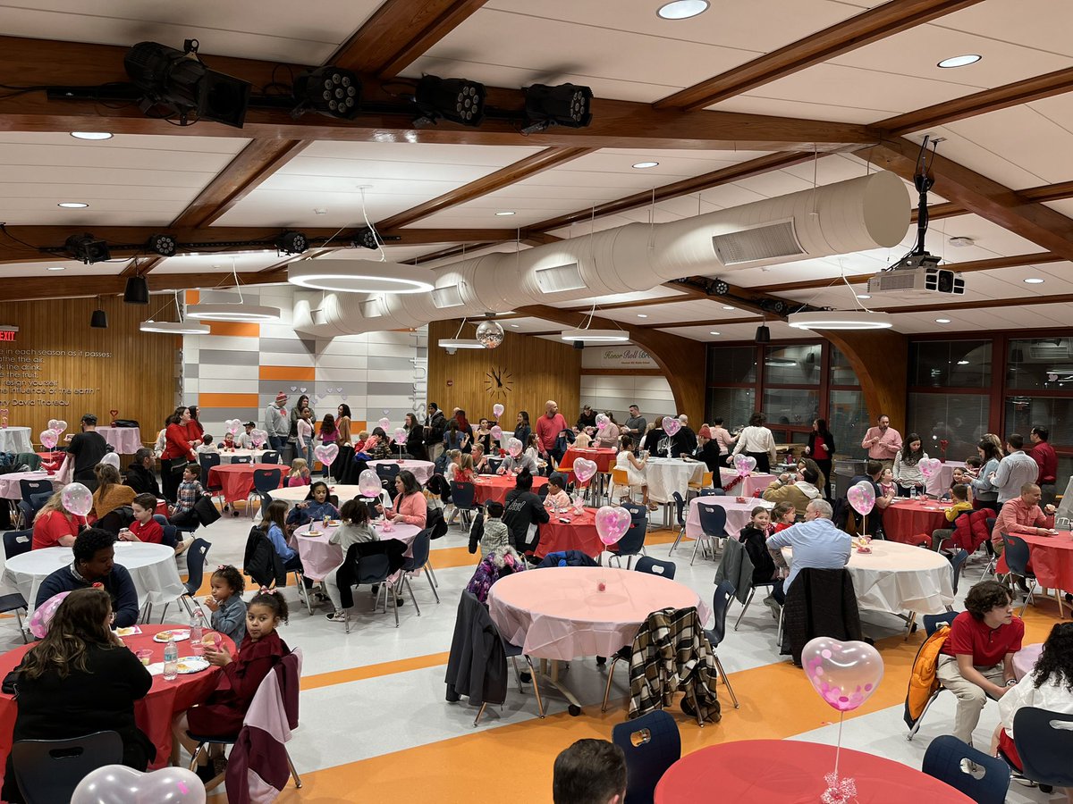 David Hunter Jr. (@chmwarriors) on Twitter photo Such an amazing night planned by our South Quadrant PTO. Thank you for all you do to make these types of fun events for our families!! <a href="/Tbourcy/">Todd Bourcy</a> @hsilviaDDE Such an amazing night planned by our South Quadrant PTO. Thank you for all you do to make these types of fun events for our families!! <a href="/Tbourcy/">Todd Bourcy</a> @hsilviaDDE