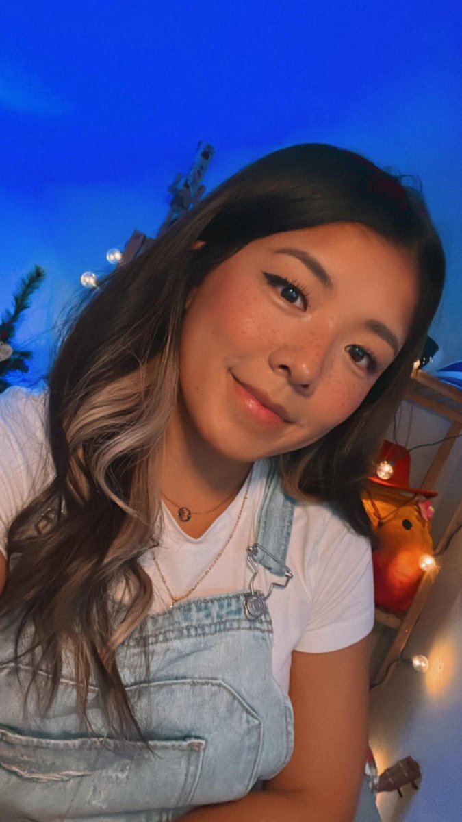 KyaaMoon's tweet photo. HAPPY WEEKEND GUYS WOOTWOOT playing Feign with some streamer friends tonight! Come join the chaos 🤪 

https://t.co/xDKpHlTCrX #TwitchStreamers #twitch #twitchaffiliate #feign https://t.co/PMKnhOcBhz