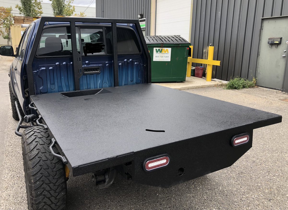 calgary_x's tweet photo. Protecting what WORKS for YOU
…and it looks great too!💪👍👏

📞North 403-291-3030
📞South 403-243-3779

•
#linex #trucks #calgarytrucks #albertatrucks #ford #dodge #jeep #chev #gmc #toyota #bumper #bedliner #sprayin #tough #protection #toughtrucks #liftedtrucks #calgary #yyc https://t.co/DUlKS8ZLqr