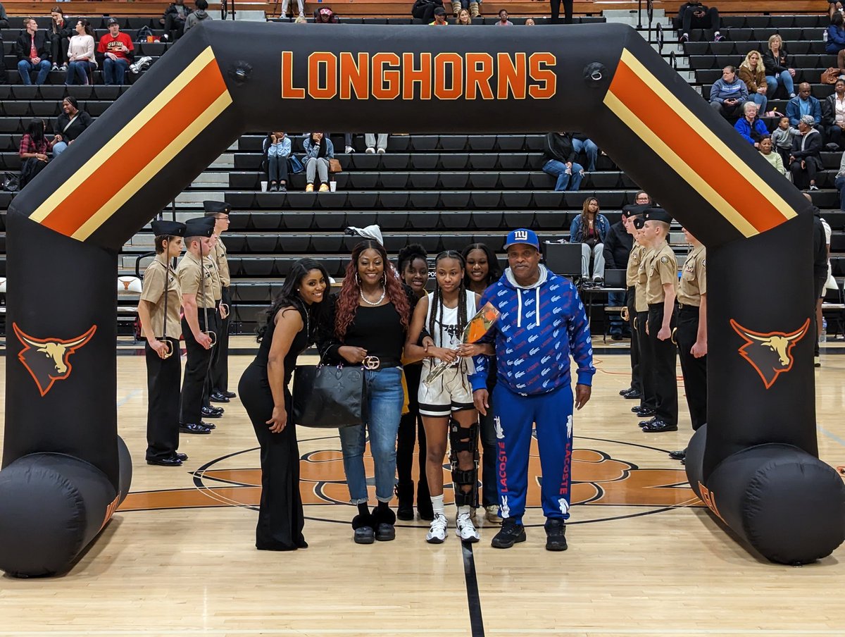Kell Lady Longhorns Basketball (@kell_longhorns) on Twitter photo ๐ CONGRATULATIONS to our SENIORS!!!๐
Jada Peterson <a href="/_JadaPeterson_/">๐๐ช๐ญ๐ช ๐๐ฎ๐ฝ๐ฎ๐ป๐ผ๐ธ๐ท</a> ๐ CONGRATULATIONS to our SENIORS!!!๐
Jada Peterson <a href="/_JadaPeterson_/">๐๐ช๐ญ๐ช ๐๐ฎ๐ฝ๐ฎ๐ป๐ผ๐ธ๐ท</a>