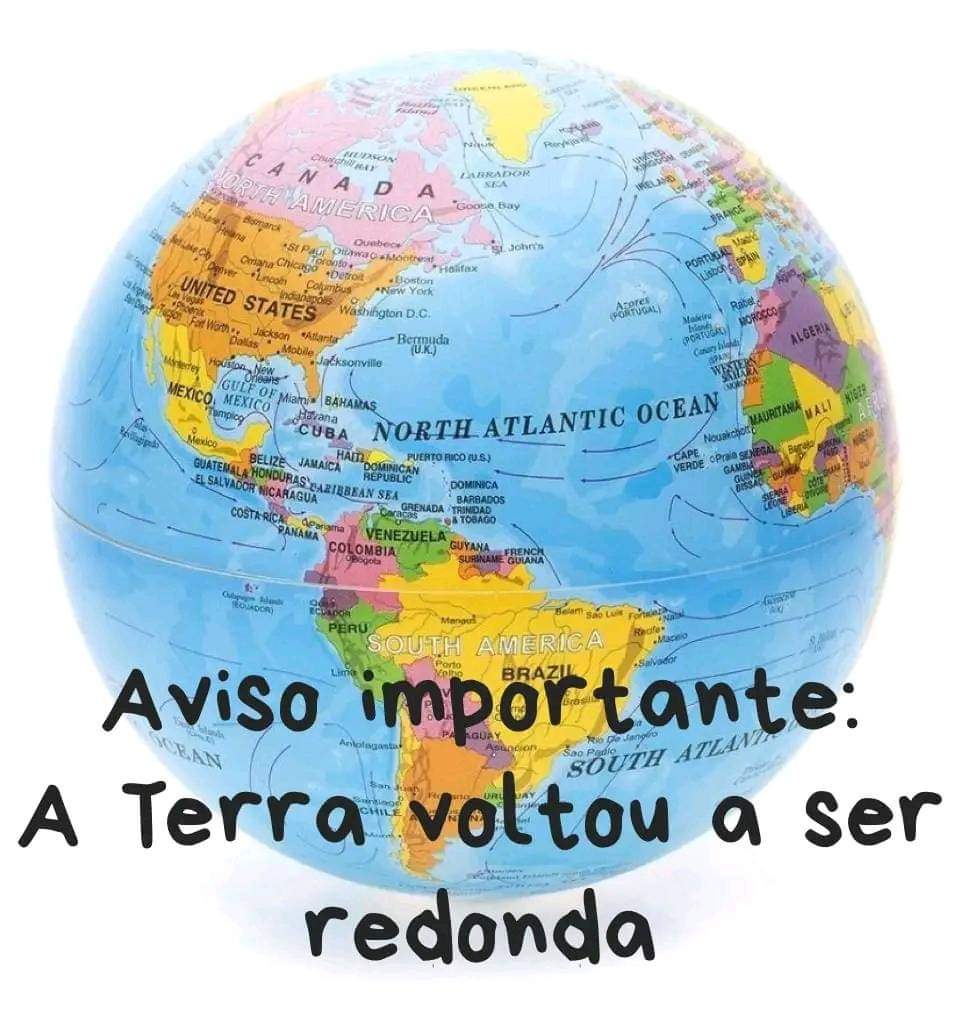 R_Hawass's tweet photo. @fabiowoficial O choro é livre, aceita que dói me menos! Ah... passando também pra avisar que a terra voltou a ser REDONDA!!🤣 https://t.co/CBLp4zHQ1i