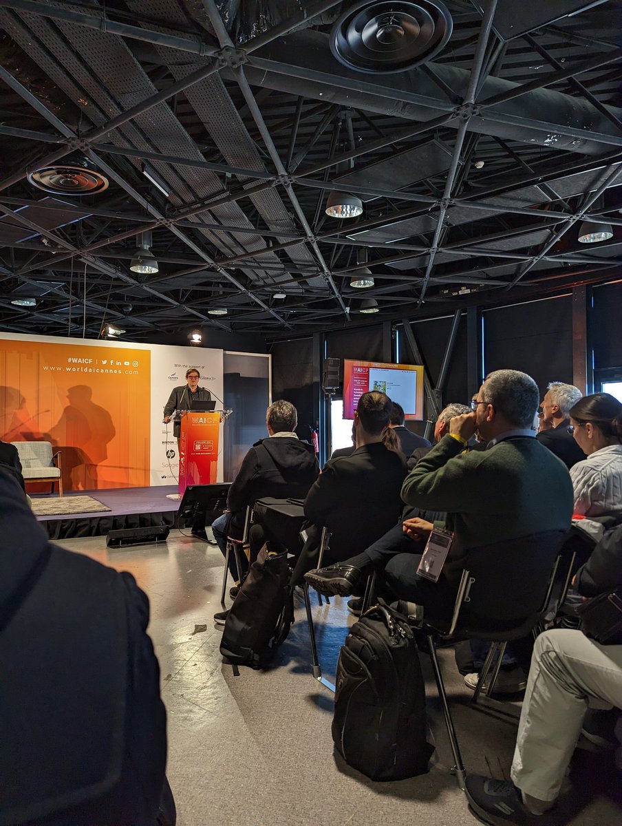 Benjamin 𝕊alon tweet media