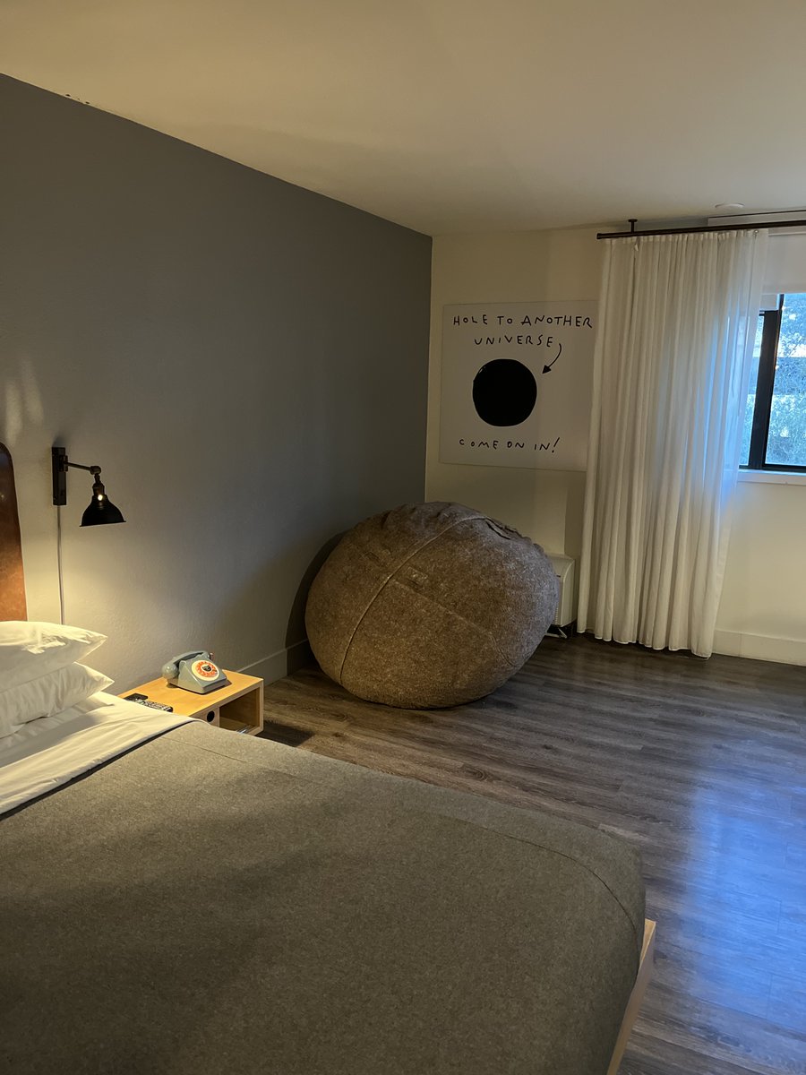 Brett Martin tweet media