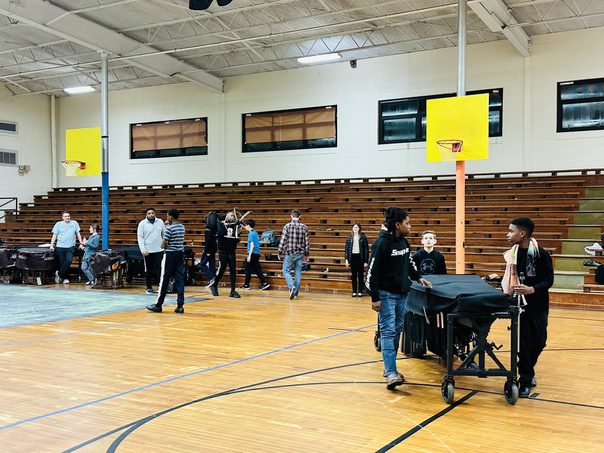 Tear down from the last practice before our inaugural competition for Starkville Indoor Percussion, the @SHSjacketband’s newest competitive team. SIP travels to Neshoba Central tomorrow. Go Jackets! 
#ExpectExcellence #StarkvilleSpark