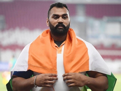 ians_india's tweet photo. #TajinderToor (@Tajinder_Singh3), #India's national record holder in the men's outdoor shotput, clinched the #Gold medal with a personal indoor best of 19.49m at the Asian Indoor Athletics Championships 2023, here on Friday. https://t.co/BM3WKhTARC