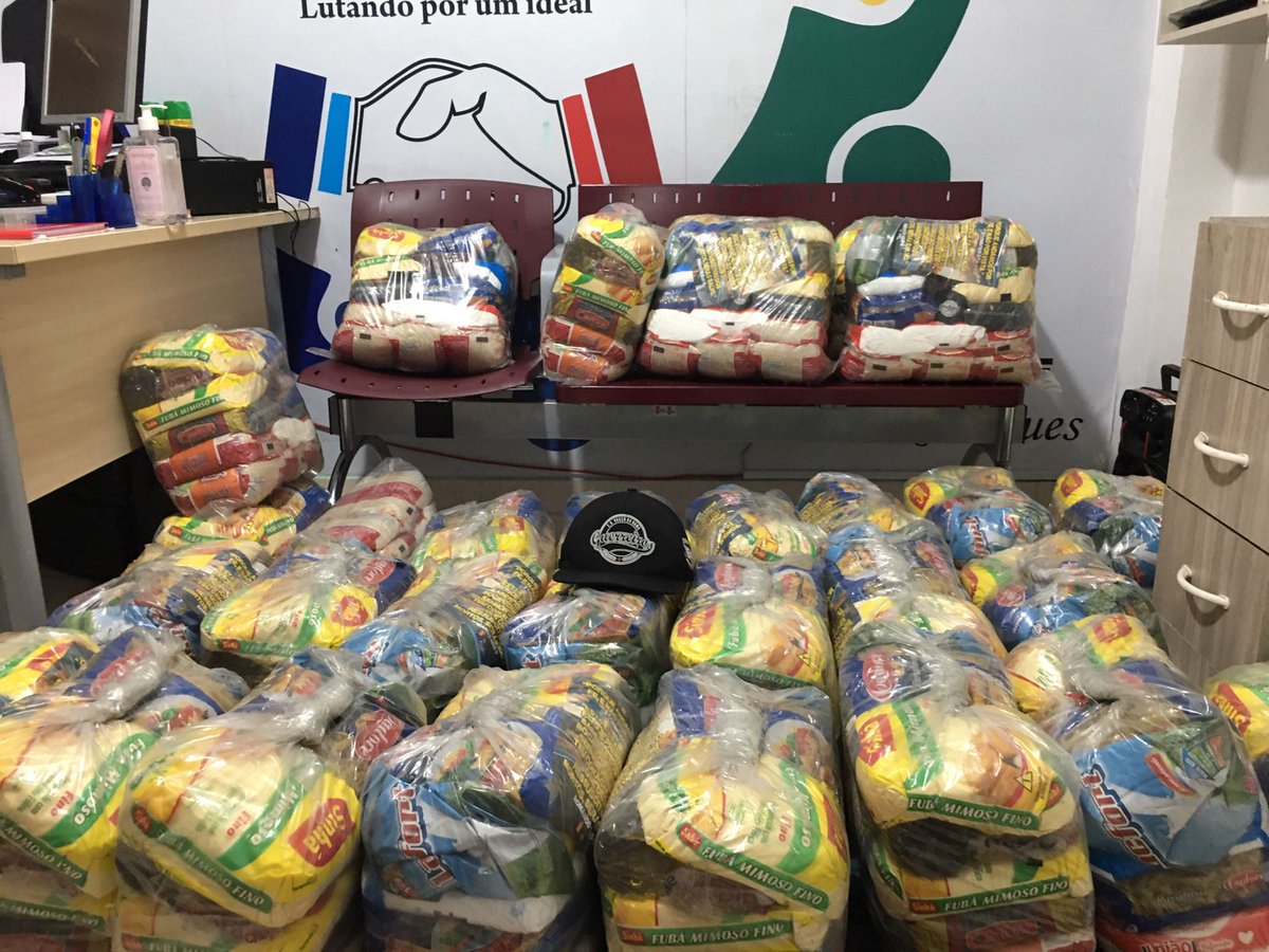 NewsColina (@newscolina) on Twitter photo 🫵🏼 A BARREIRA PRECISA DO SEU APOIO!
Os seus R$ 2, R$ 5, R$ 10, vão ser convertidos NISSO, alimento para famílias, crianças, moradores da Barreira do Vasco!
FAÇA SEU PIX: newscolina@gmail.com ✅
NÃO TEMOS LIMITE! QUANTO MAIS DOAÇÕES, MAIS CESTAS BÁSICAS! 🫵🏼 A BARREIRA PRECISA DO SEU APOIO!
Os seus R$ 2, R$ 5, R$ 10, vão ser convertidos NISSO, alimento para famílias, crianças, moradores da Barreira do Vasco!
FAÇA SEU PIX: newscolina@gmail.com ✅
NÃO TEMOS LIMITE! QUANTO MAIS DOAÇÕES, MAIS CESTAS BÁSICAS!