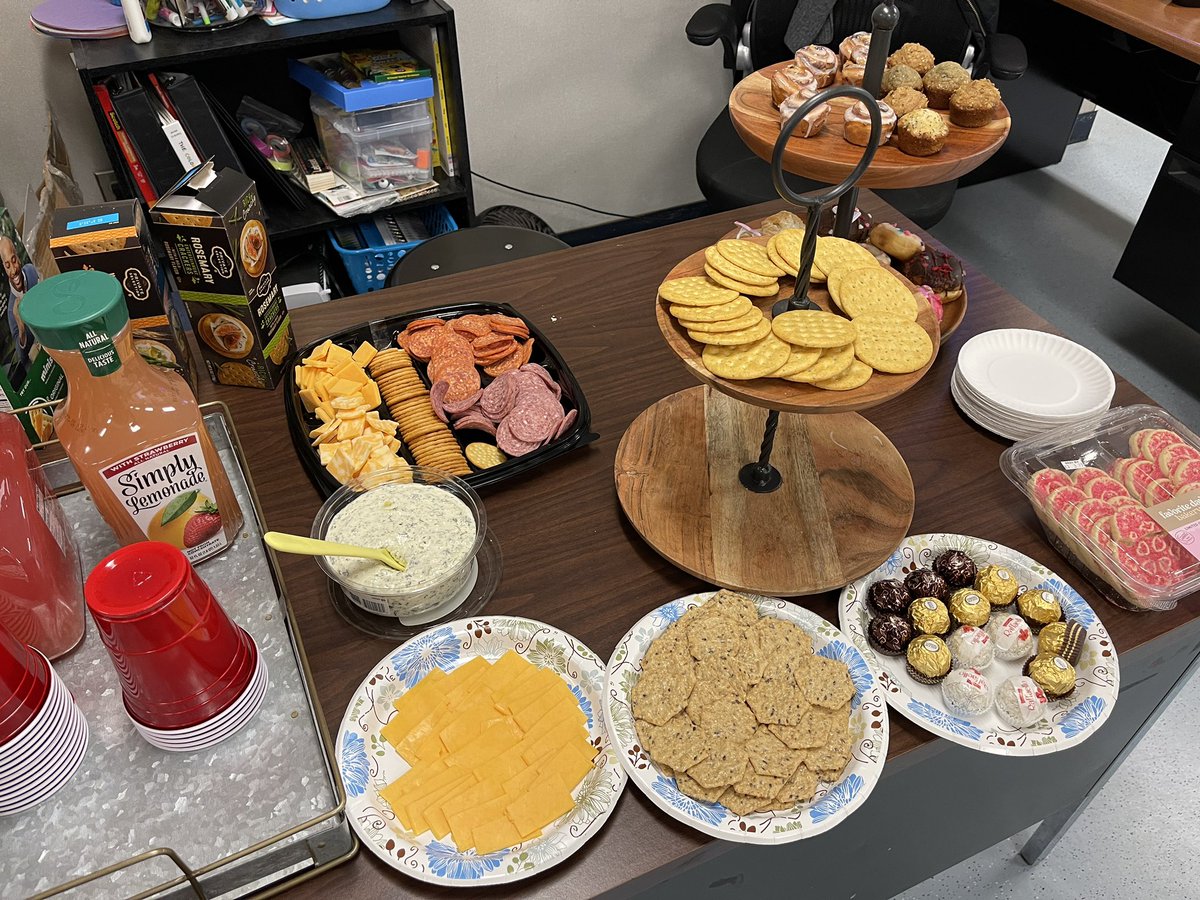 Maria Melendres Robles tweet media