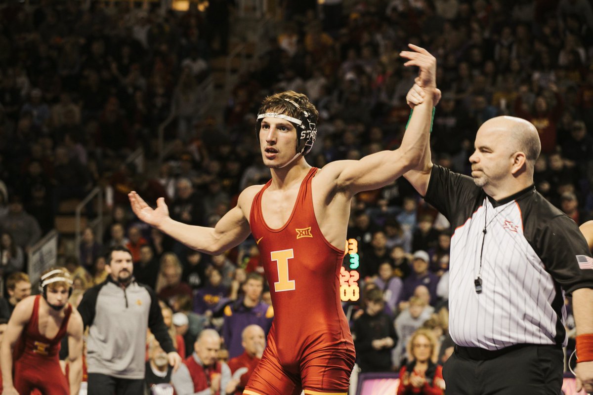 cyclonefanatic's tweet photo. Zach Redding puts the Cyclones on the board! Match went into SV tied 2-2. A lot of wrestling on the knees for both guys but Redding came out victorious with the takedown. 

#Cyclones 3 | Panthers 3 

📸&amp;🎥: @JacquelineCord https://t.co/IbSf5QDuR9