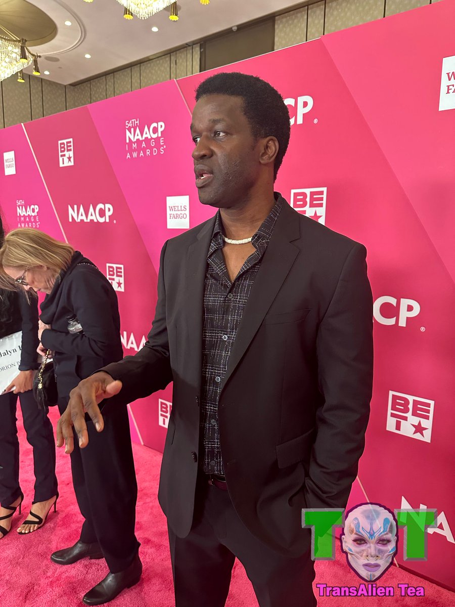 TransAlienTea's tweet photo. We here at #TransAlienTea Blog got off the spaceship 🚀 and stopped by this years @naacpimageawards Luncheon to cover the carpet while interviewing this years Nominees. We got up close and personal with all of your favs. Check out these pics captured below: # NAACPImageAwards https://t.co/C9Svv22E58