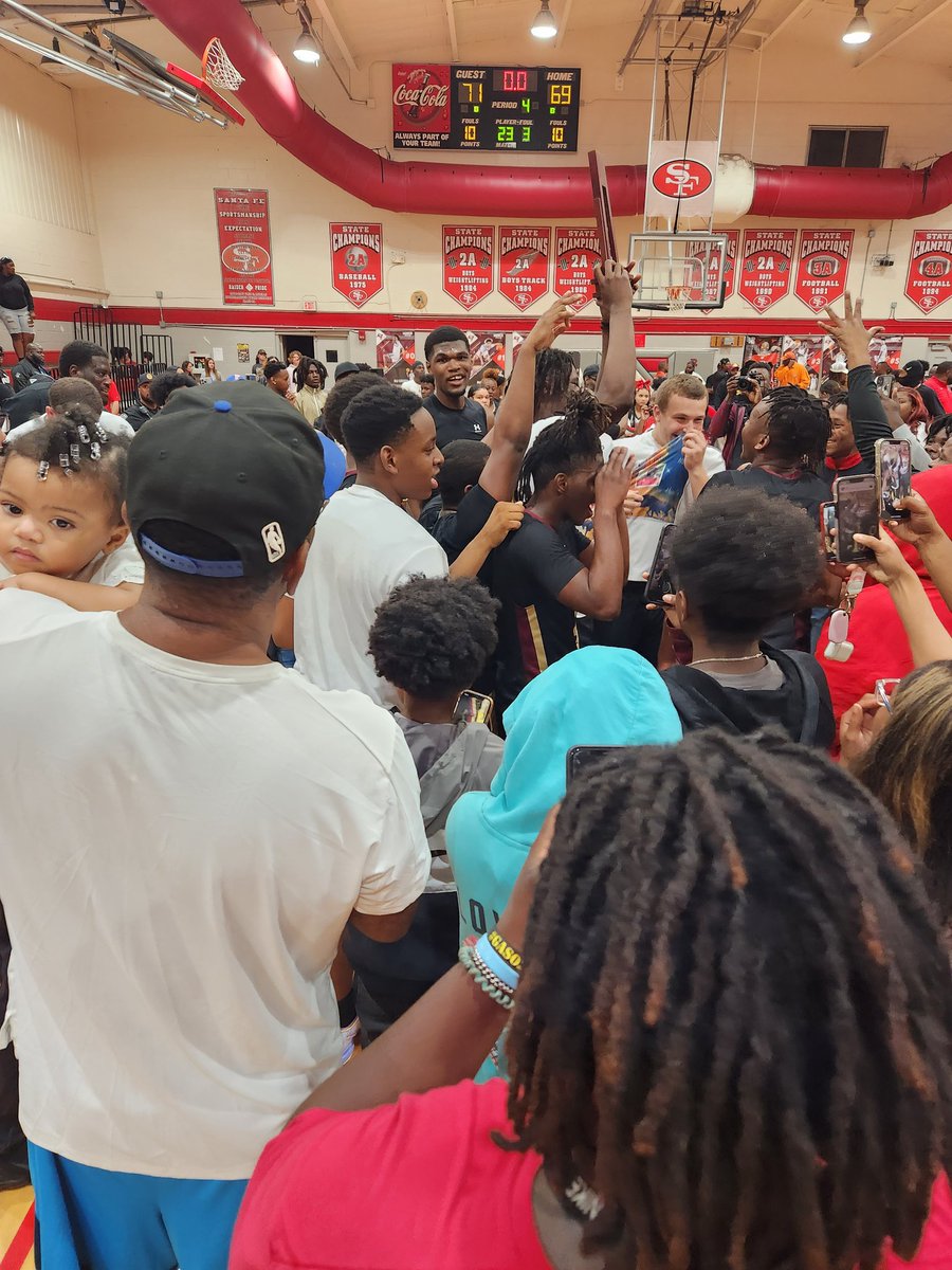 nmarion_high's tweet image. NMHS Boys Basketball DISTRICT CHAMPS!!!! GO COLTS!🏀🏀🏀🏀