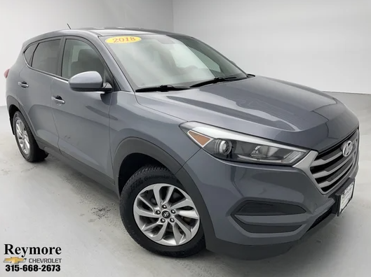 ReymoreChevy's tweet photo. Fall in love with a pre-loved vehicle this week at Reymore Chevrolet! This 2018 Hyundai Tucson SE features heated mirrors, keyless entry, back up camera, and much more. https://t.co/01SWRaIgv2 https://t.co/XxztCQdwAS