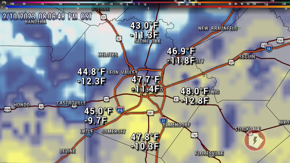 BexarCOSW's tweet photo. As we head to our #BRRy cool overnight temps (lower 30s), already we're between 10°F to 13°F cooler than this time yesterday.

#SATWX https://t.co/qvCwYx8643