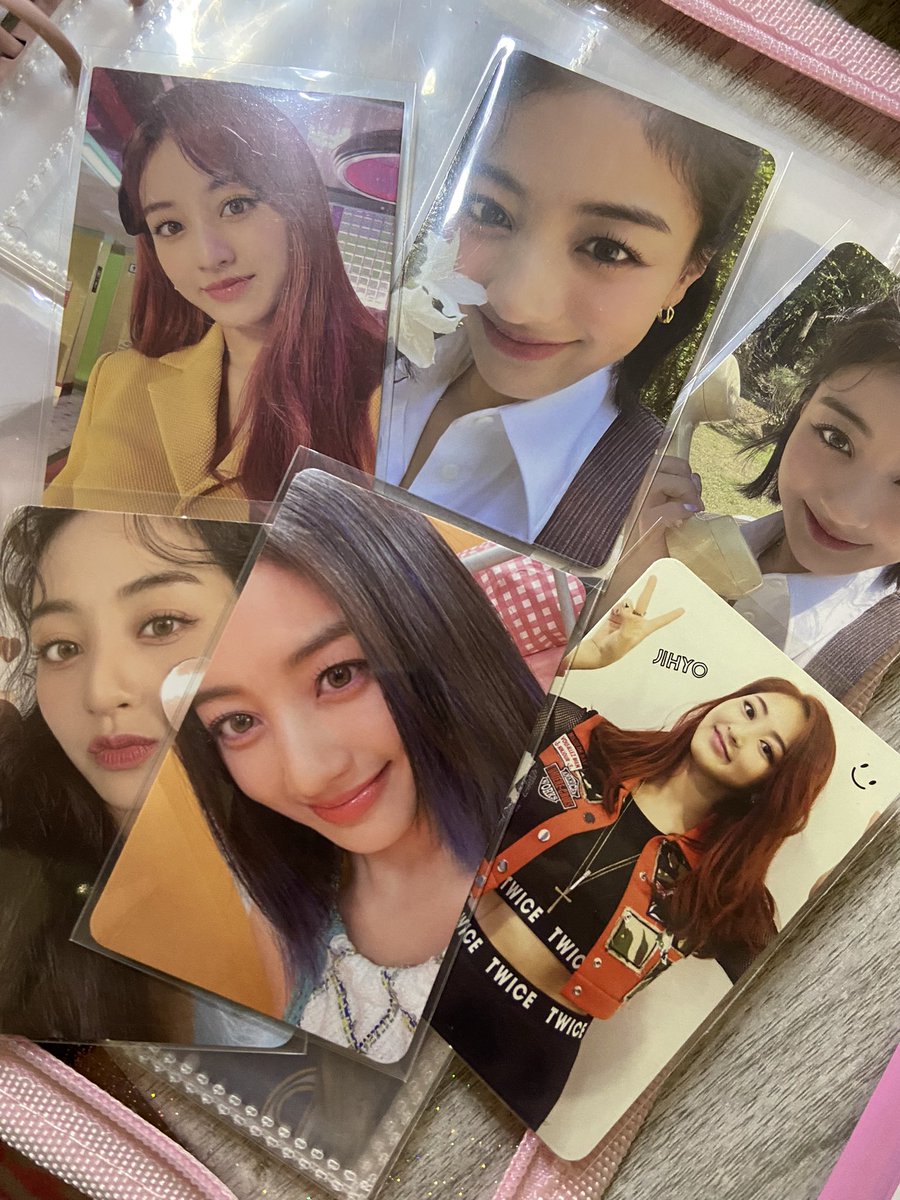 mshrtcz's tweet photo. wts lfb twice  ph 

Jihyo Set ₱400 
— onhand 
— tingi : 100 

mop: gcash
mod: sco, direct ggx

reply/dm mine to claim! https://t.co/k8JoC5UbNE