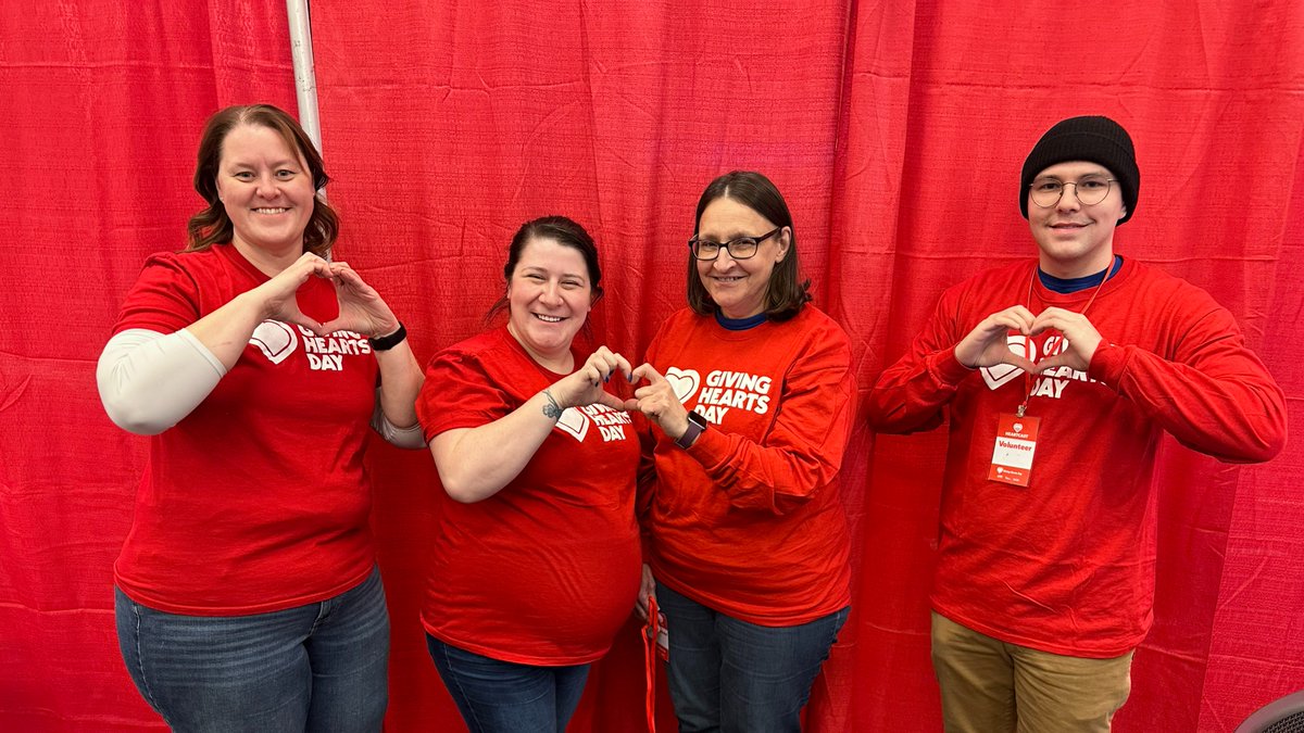 Gate City Bank (@gatecitybank) on Twitter photo We had an amazing time volunteering throughout <a href="/GivingHeartsDay/">Giving Hearts Day</a>! ❤️
#GivingHeartsDay #GateCityBank We had an amazing time volunteering throughout <a href="/GivingHeartsDay/">Giving Hearts Day</a>! ❤️
#GivingHeartsDay #GateCityBank