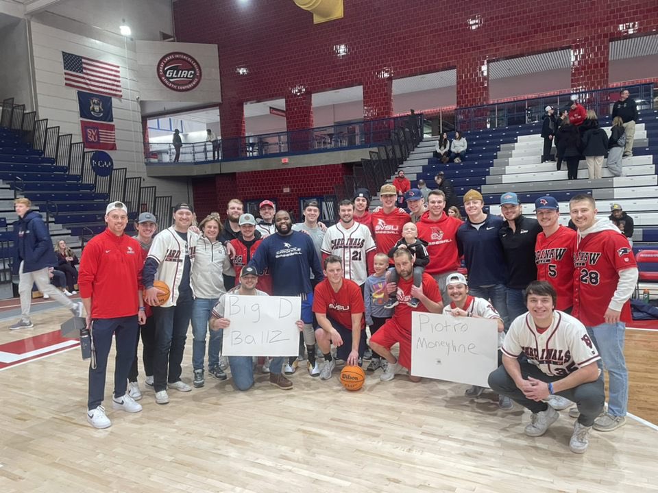 svsubaseball's tweet photo. Shout to the baseball players who came out to support the @svsuathletics coaches and athletic staff in the charity basketball game! @SVSUSAAC put on a great event and all proceeds went to the Make-A-Wish Foundation! https://t.co/ZiAs27vrxp