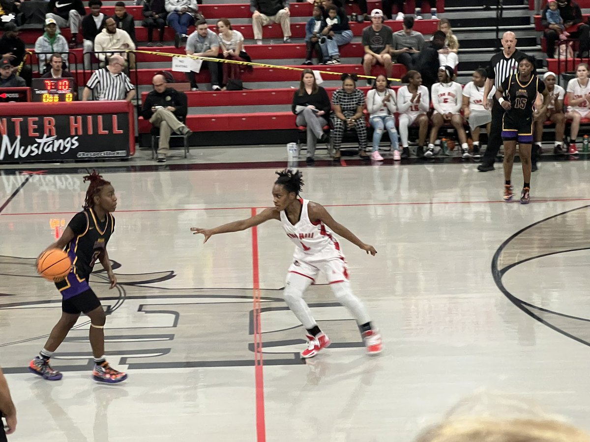 White0Trudy's tweet photo. Lady Mustangs!!! https://t.co/bvlm5eZ04Z