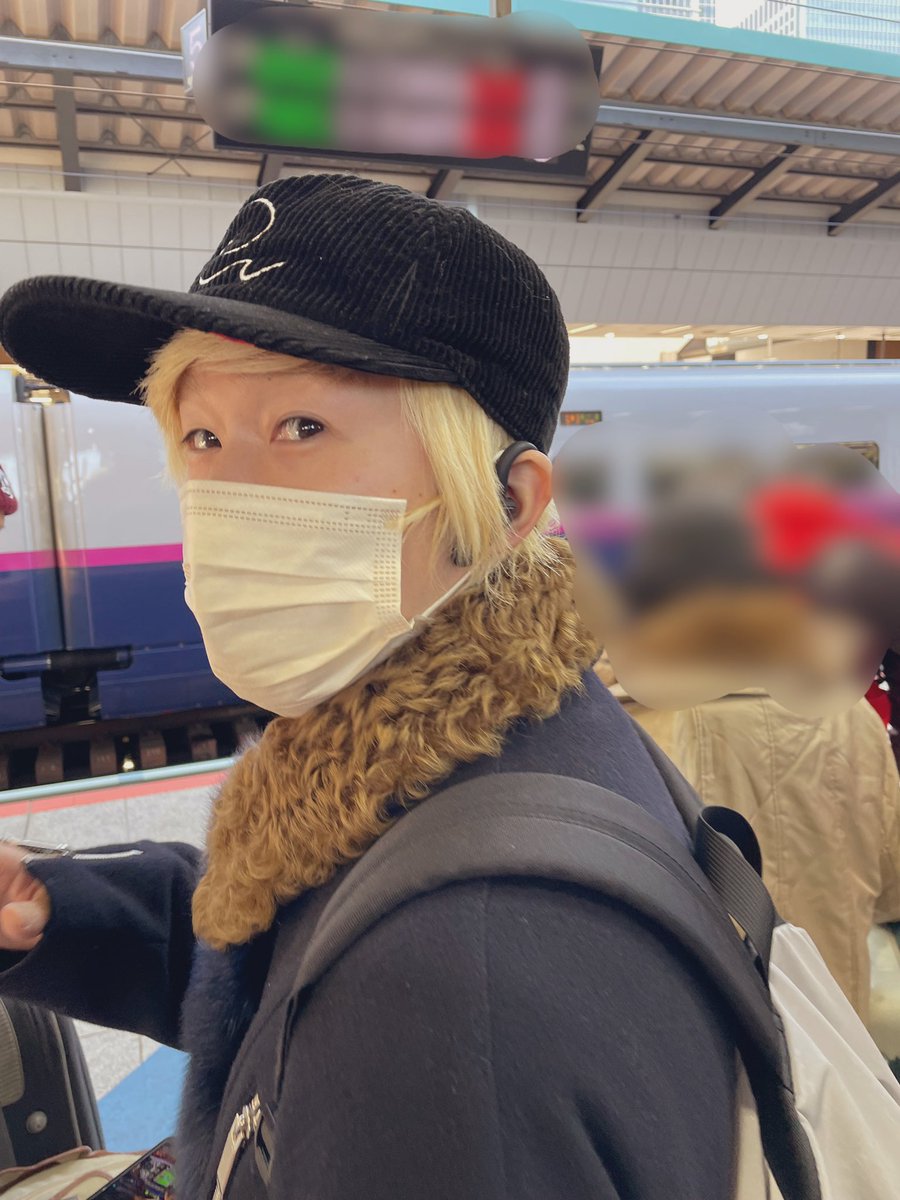 Yoshida_Yui_'s tweet photo. さすがにバレた😂
#吉田山田 #山田盗撮隊 #失敗 https://t.co/51vm6BWQdH