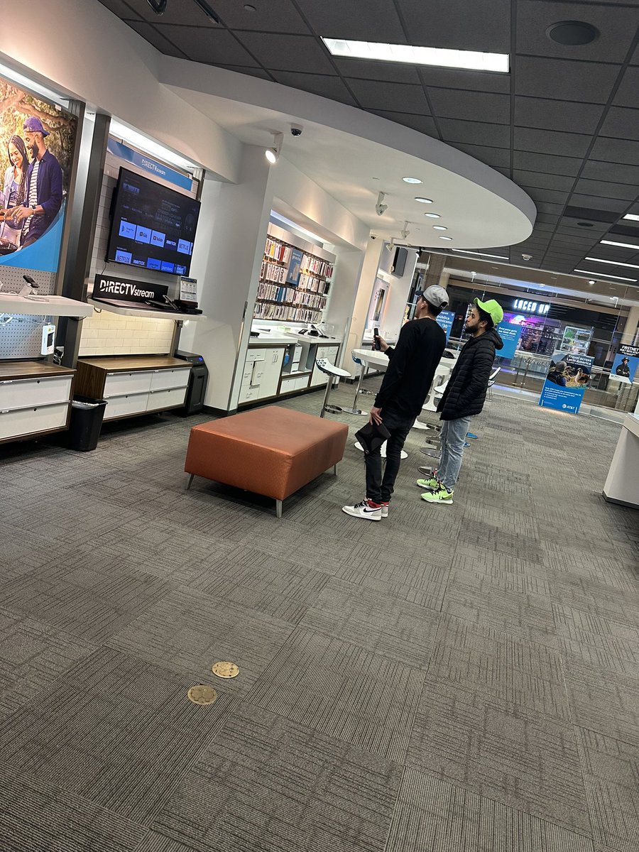 Introducing our different services and products to all my clients in every transaction is a must, asking friendly  questions about their lifestyle, too. Looking to close some big deals this month ‼️ <a href="/dan_0092/">Daniel Martinez</a> <a href="/mrodriguez_bk/">Mari Rodriguez</a>